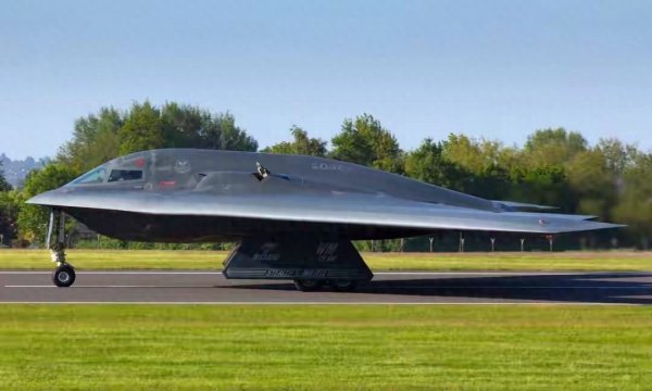 融创优配 特朗普对委内瑞拉出手!美空军出动3架B52战轰遭拦截,一枪没开就被赶跑